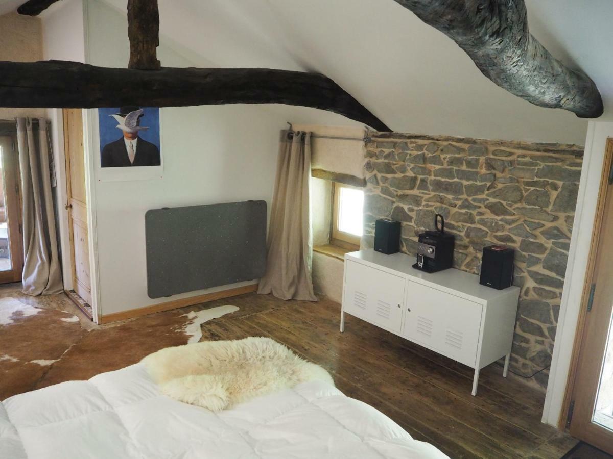 Le Chatel En Beaujolais Valsonne Ngoại thất bức ảnh