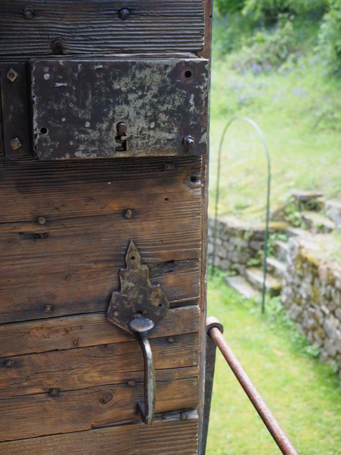 Le Chatel En Beaujolais Valsonne Ngoại thất bức ảnh